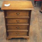 47 2041 CHEST OF DRAWERS